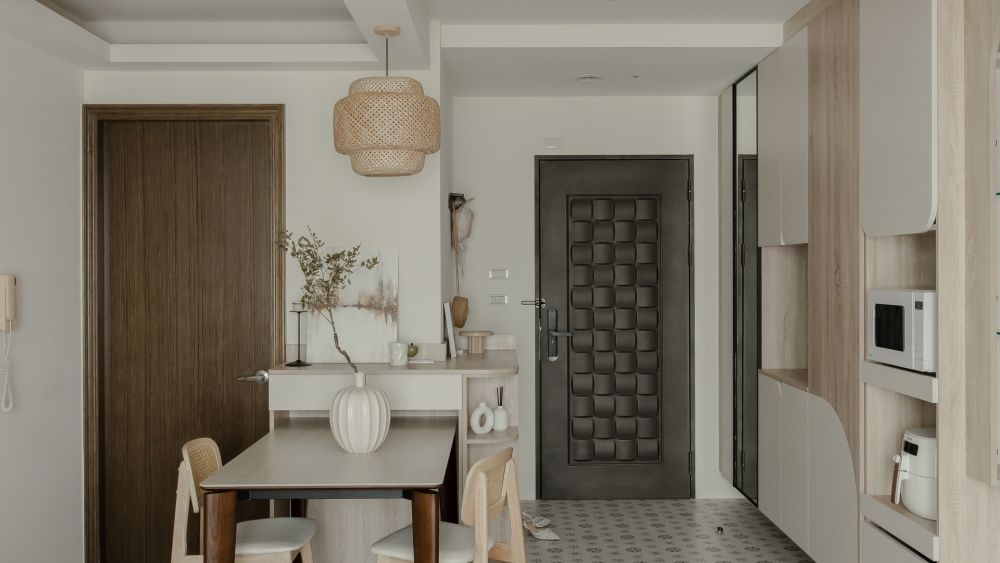 專屬兩人的北歐慢生活！奶油色搭配木質，23坪的家療癒又溫馨