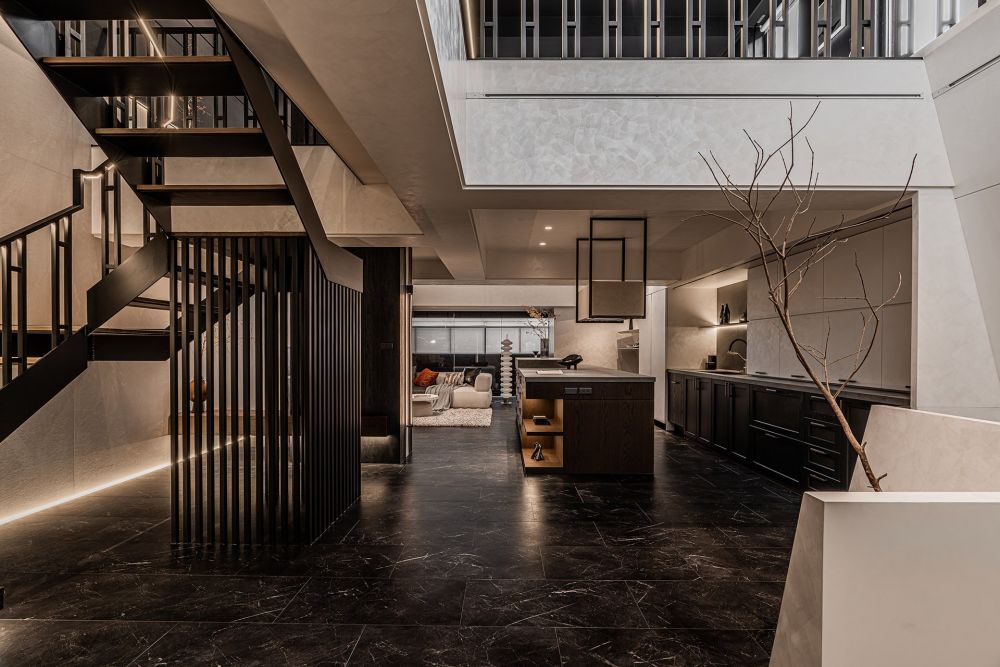 深藏翠林的靈魂分層