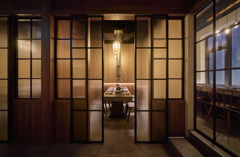 燒肉ホルモンAYA