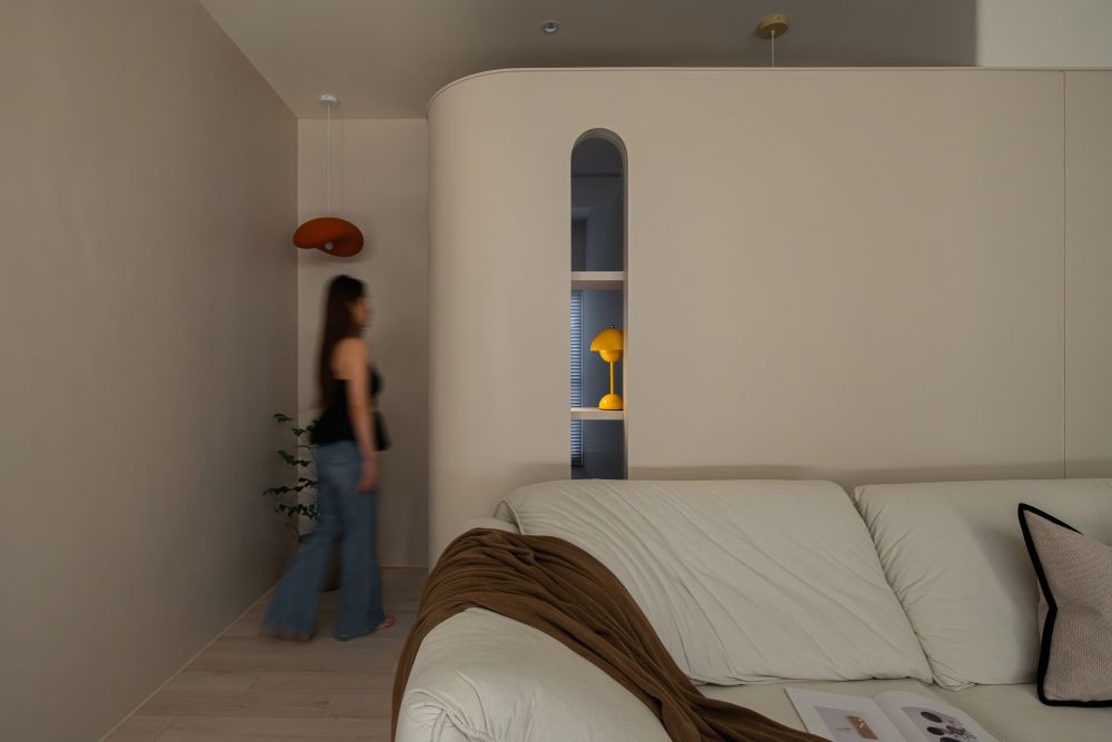 The Curve of Light 弧光之家