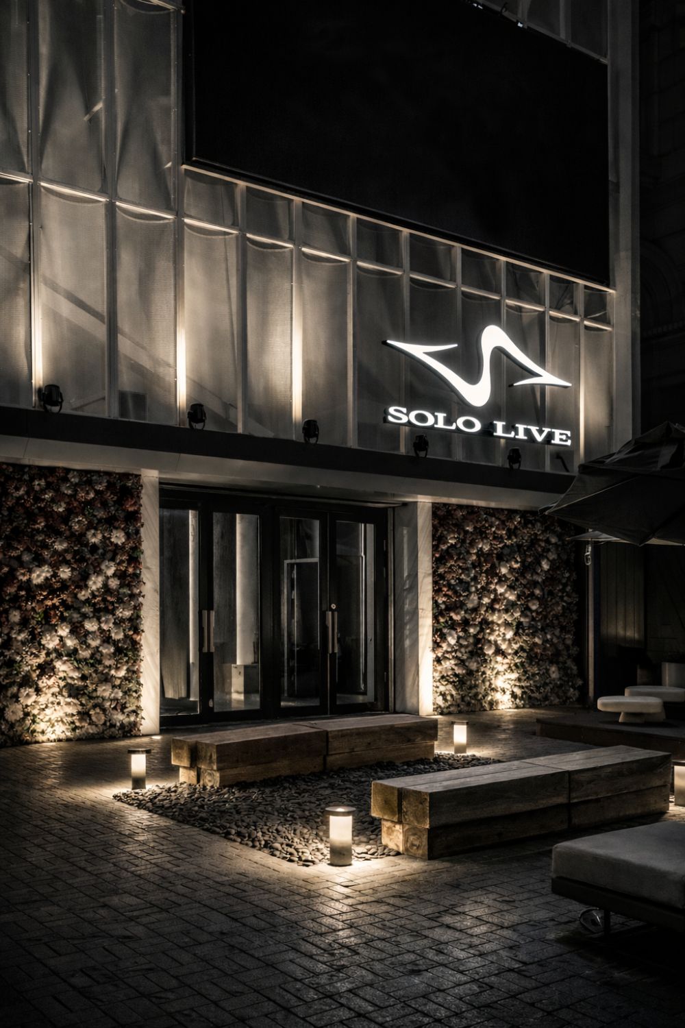 Solo Live Night Club
