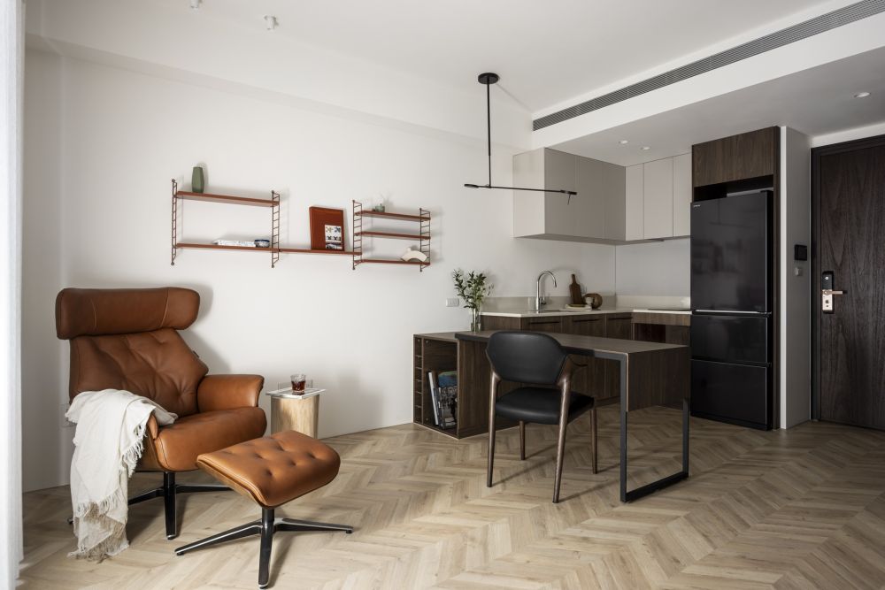 時序之間　l　C House