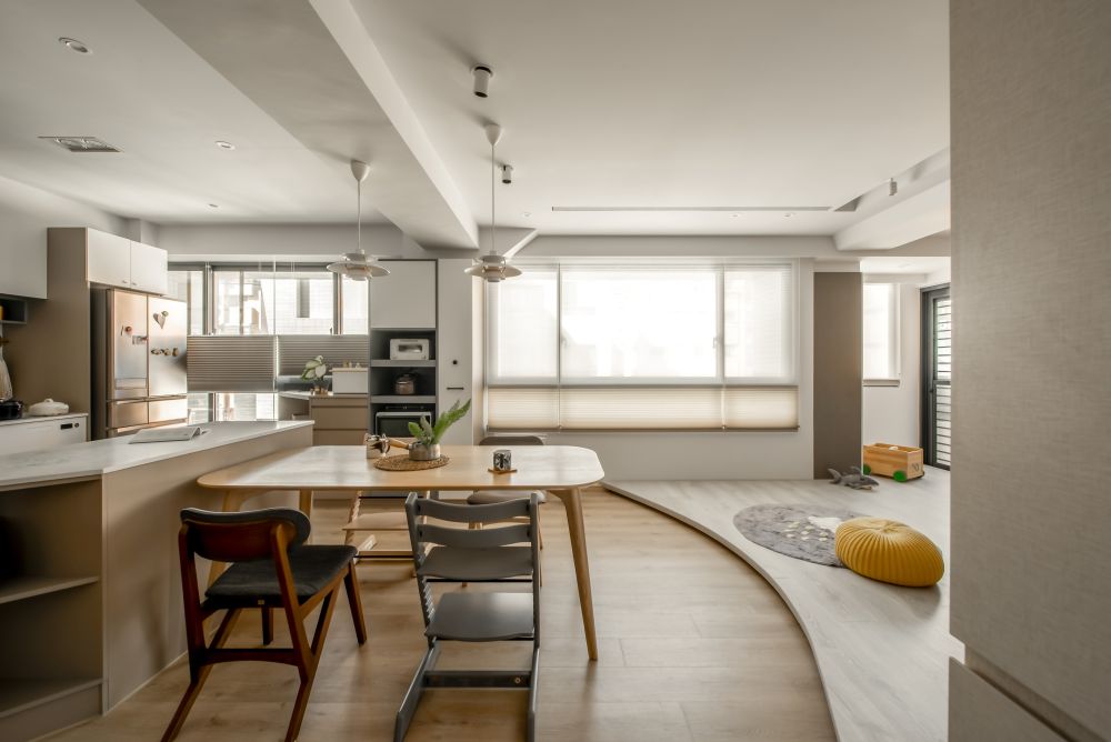 【 A Home for Five 】台中。成屋翻修。33坪