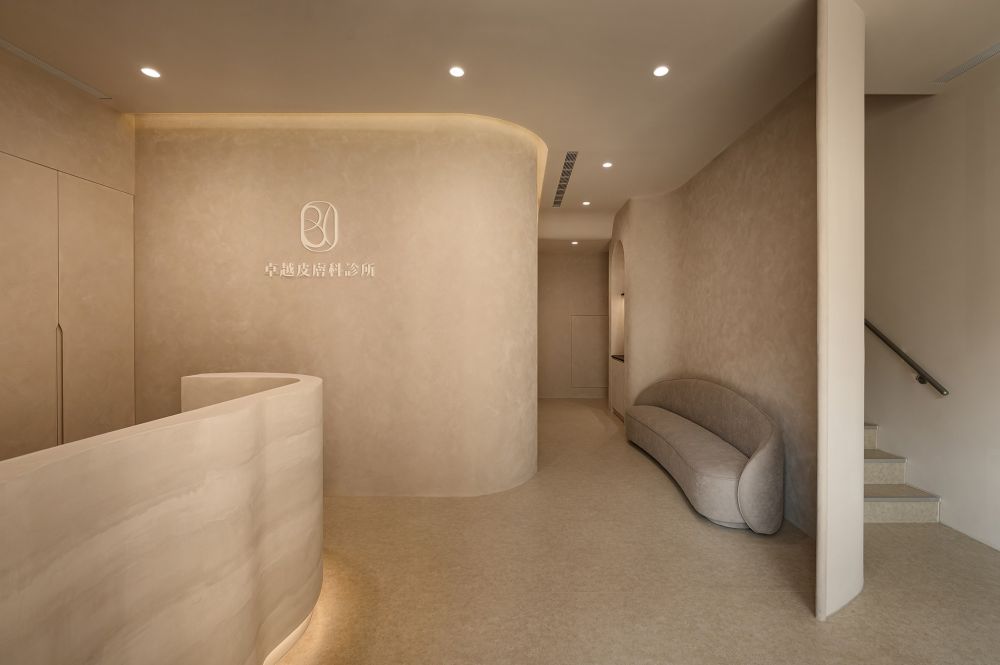 美，不需要被宣告