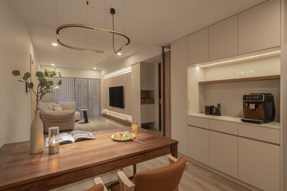 宜雄絢耀 -淺籟靜域