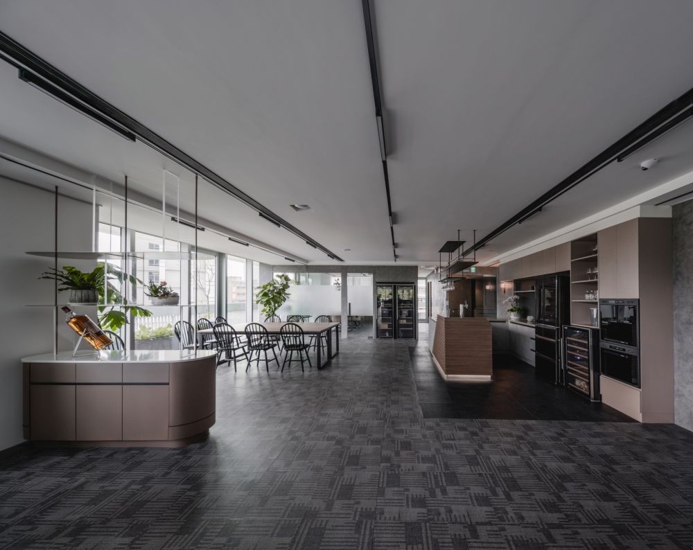 光影構築的理性空間