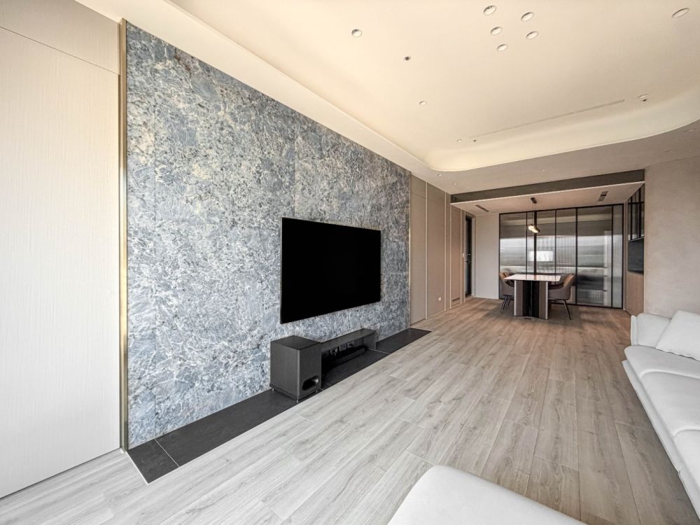 Lafayette House C