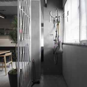 Poet's house 工業風 老屋翻新