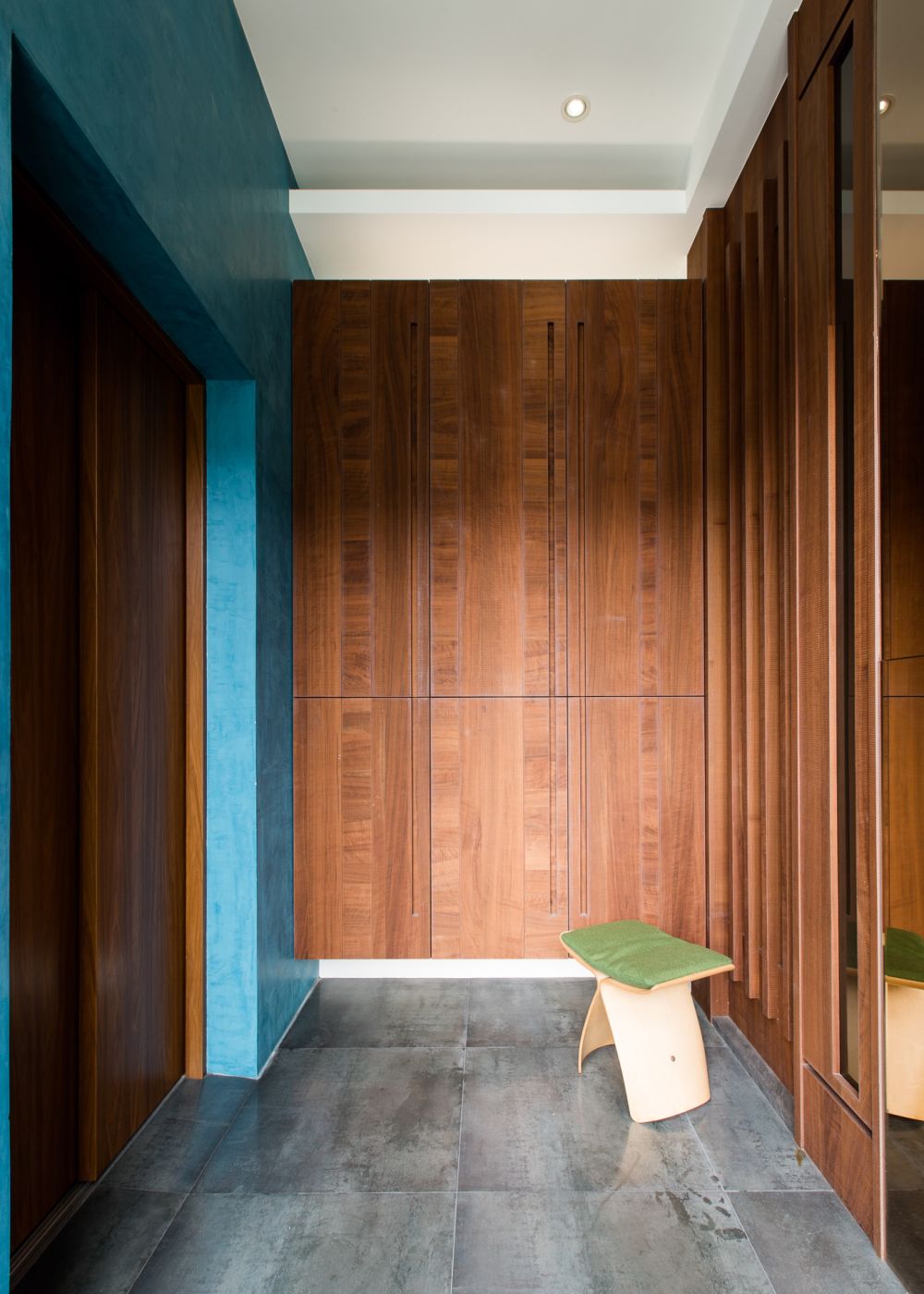 揮別陰暗長型街屋