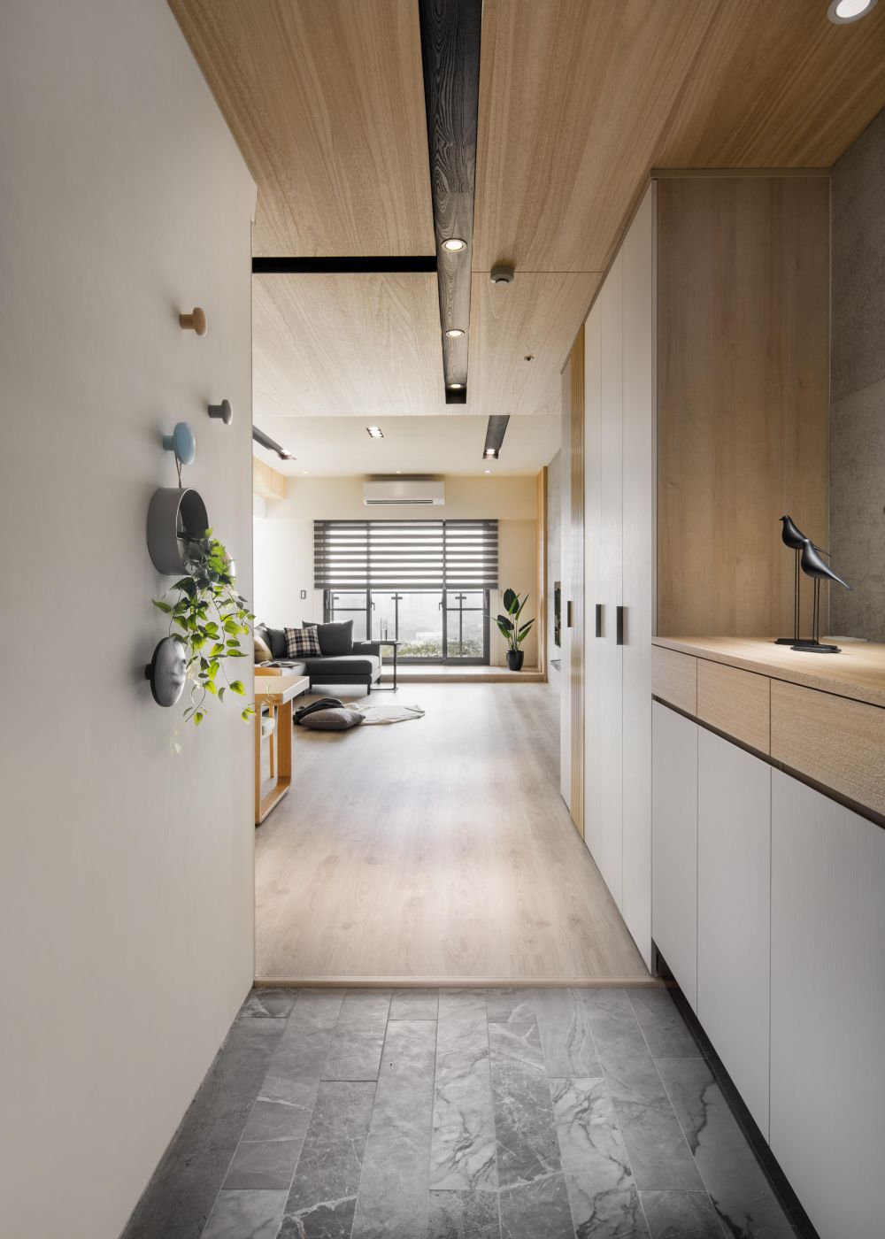 看看這個作品其他部分