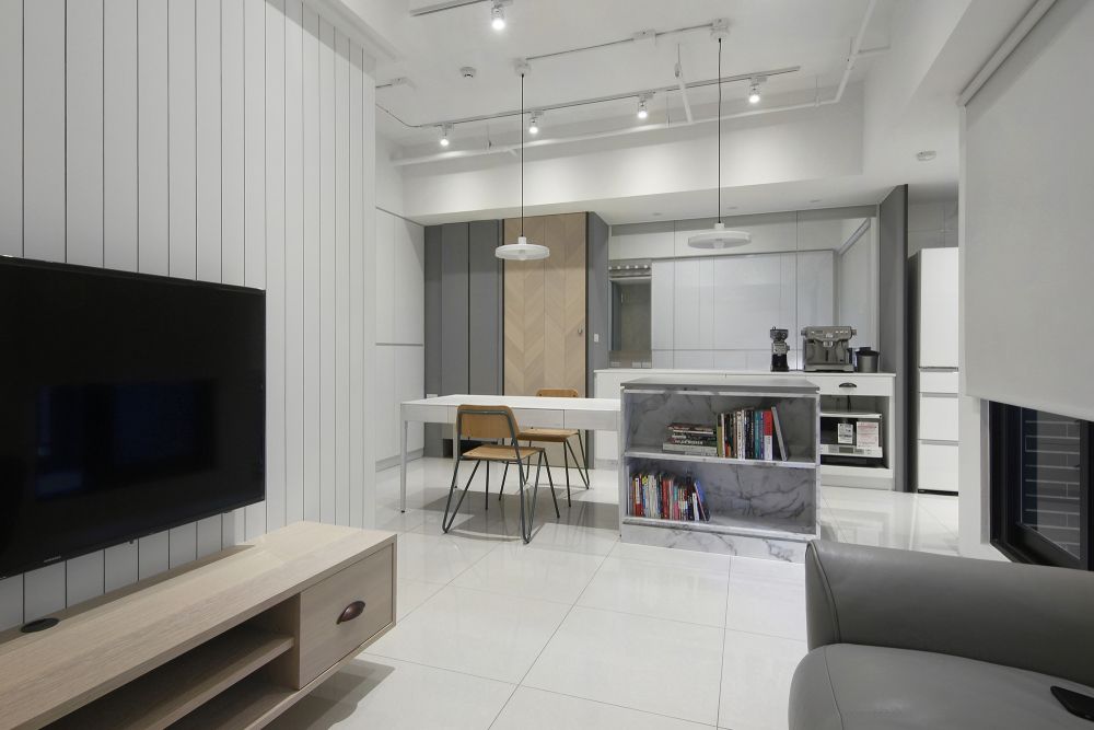 一坪變兩坪，白淨陽光宅