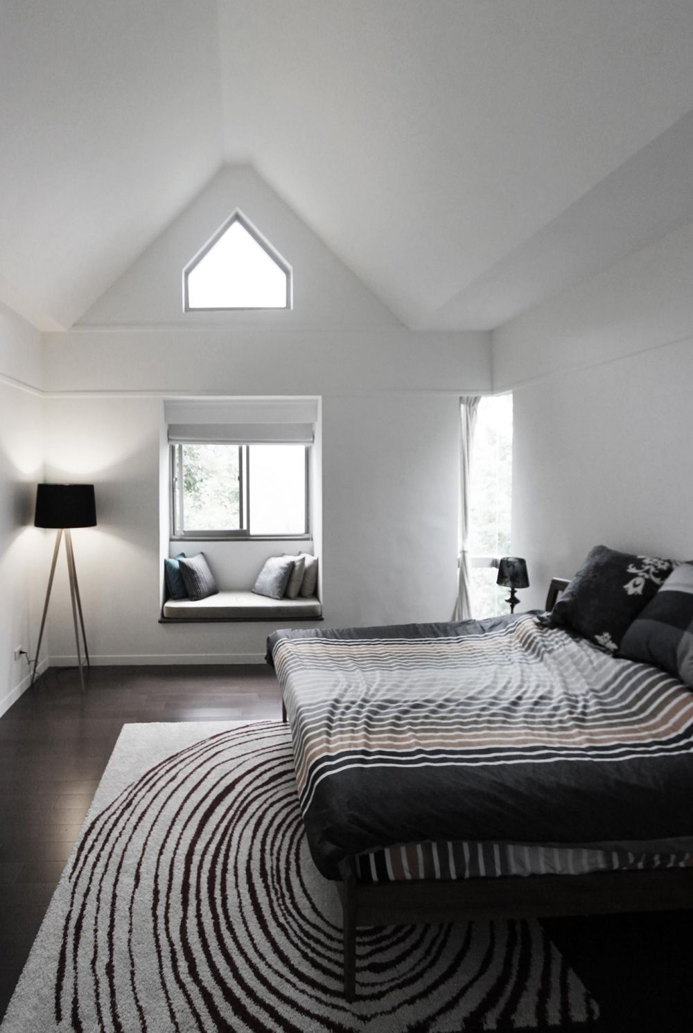 看看這個作品其他部分