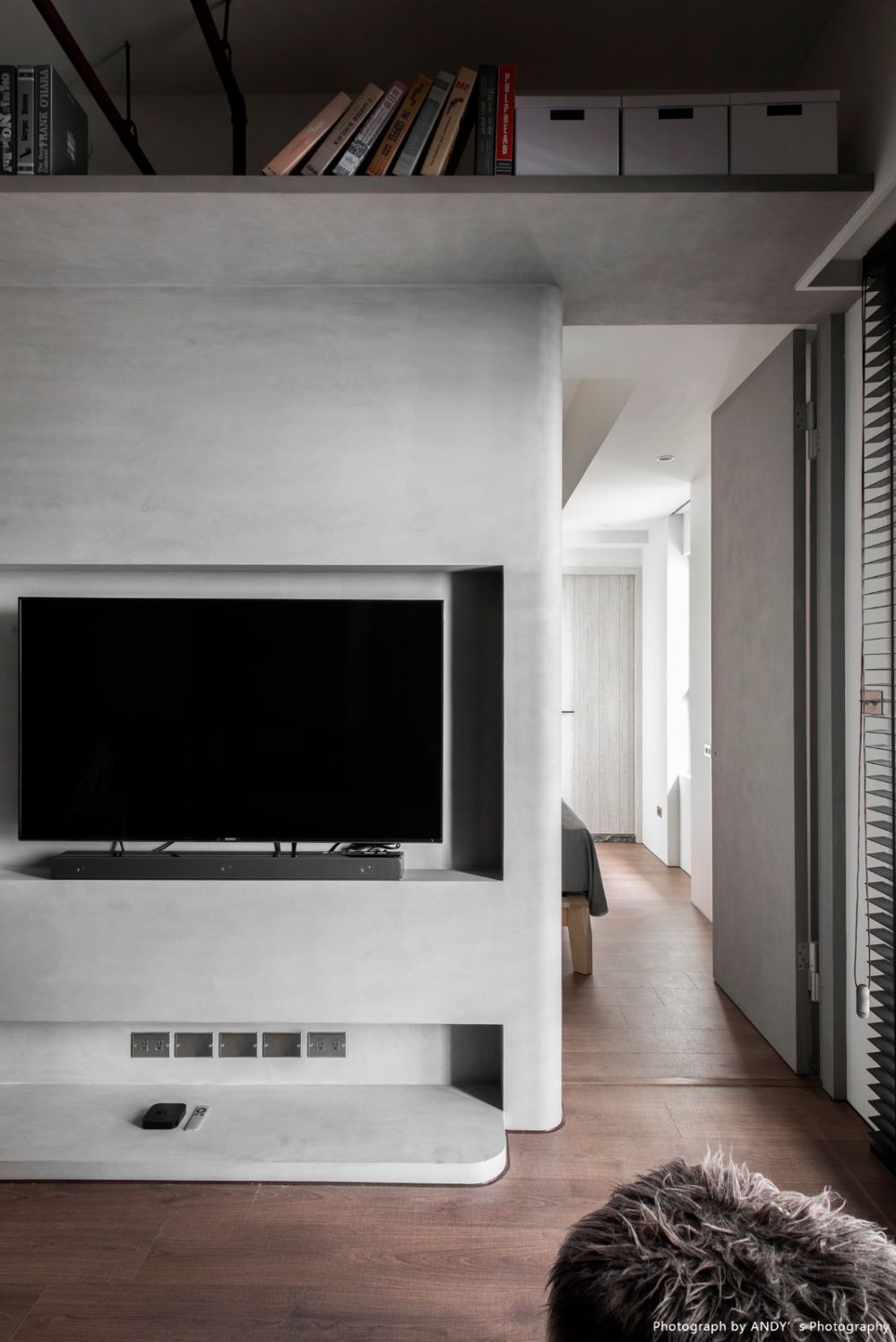 工業風,北歐風,鐵網屏風,黑板牆,特殊刮痕牆壁