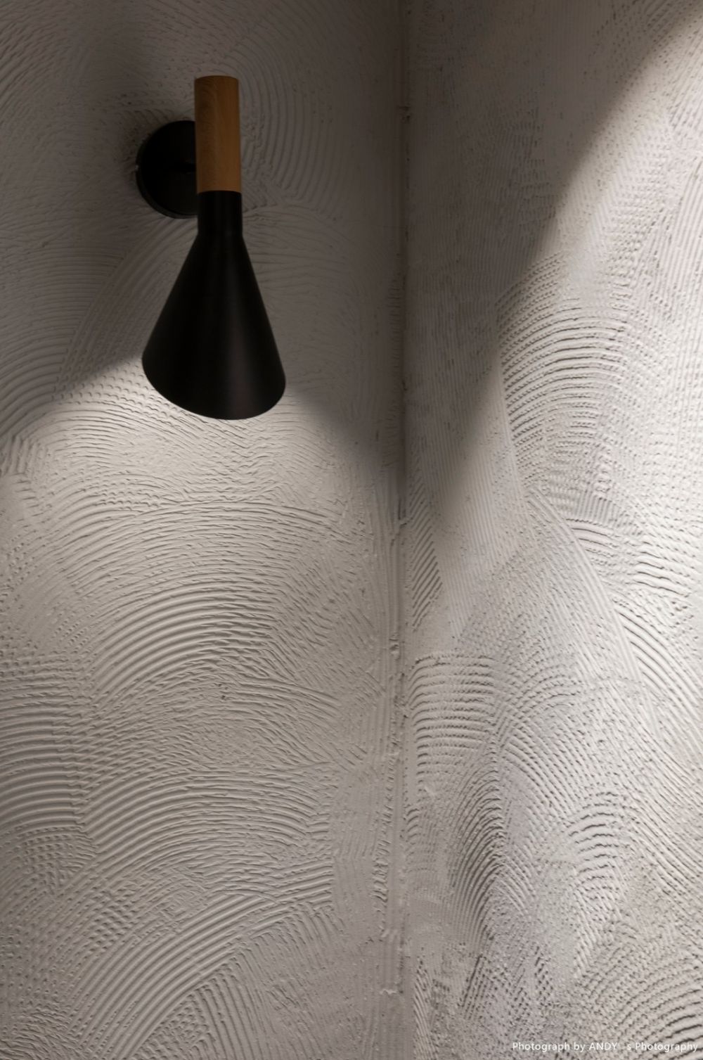 工業風,北歐風,鐵網屏風,黑板牆,特殊刮痕牆壁