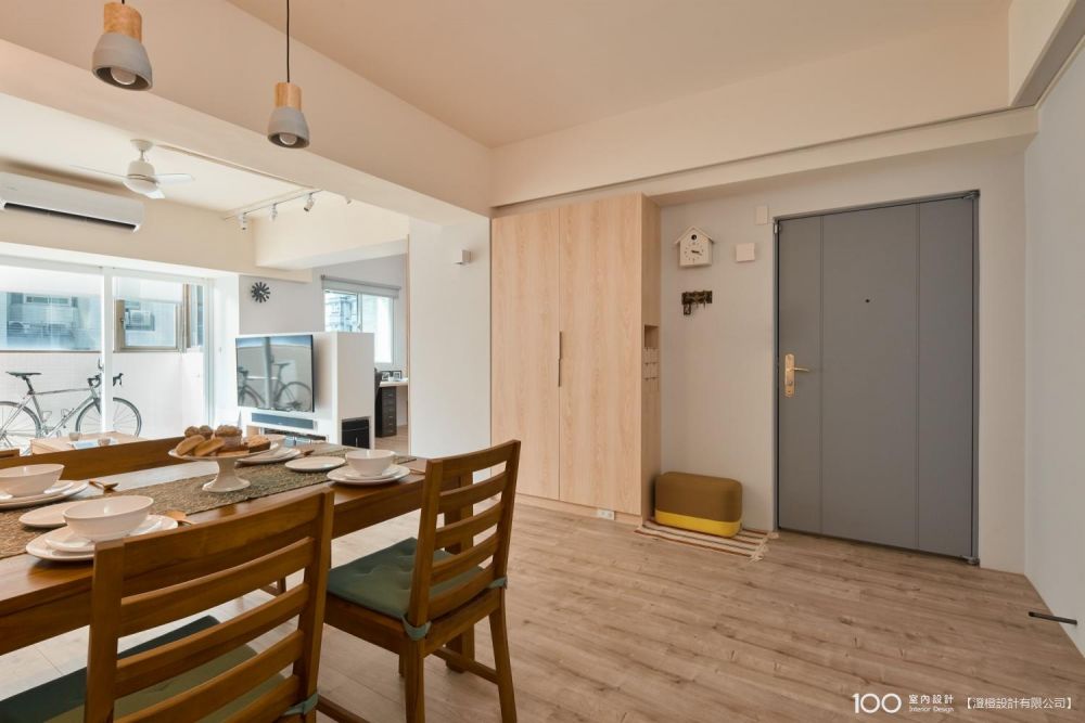 看看這個作品其他部分