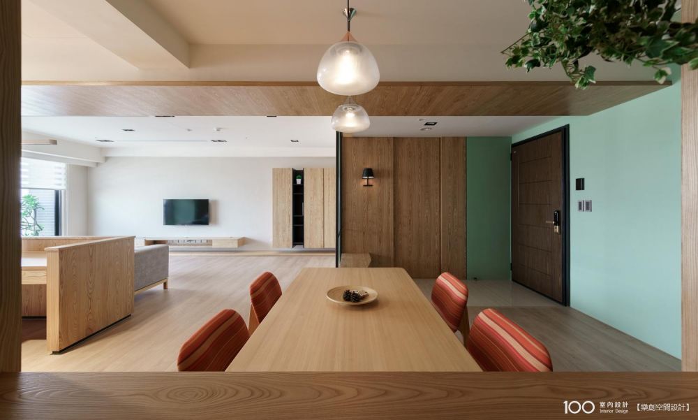 看看這個作品其他部分