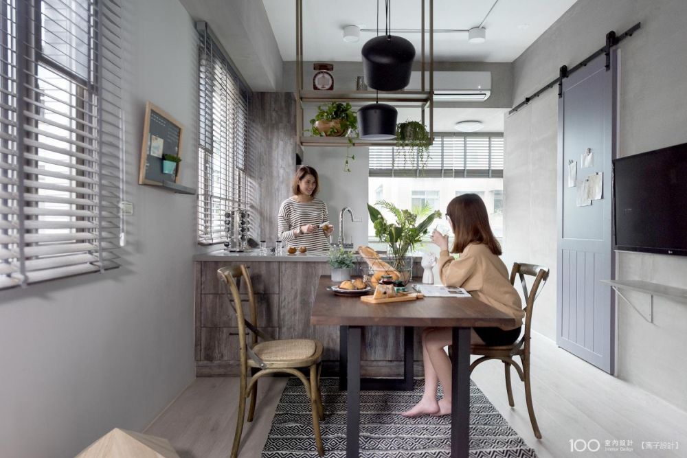 看看這個作品其他部分