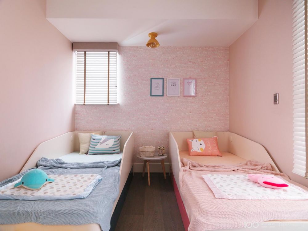 ▲加長床頭變為造型護欄，避免孩子翻滾摔落。圖片由朗禾空間設計提供，看看這個作品其他部分